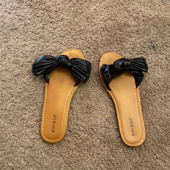 FASHION NOVA WOMENS SANDALS, BOWTIE SANDALS - Picture 2 of 3